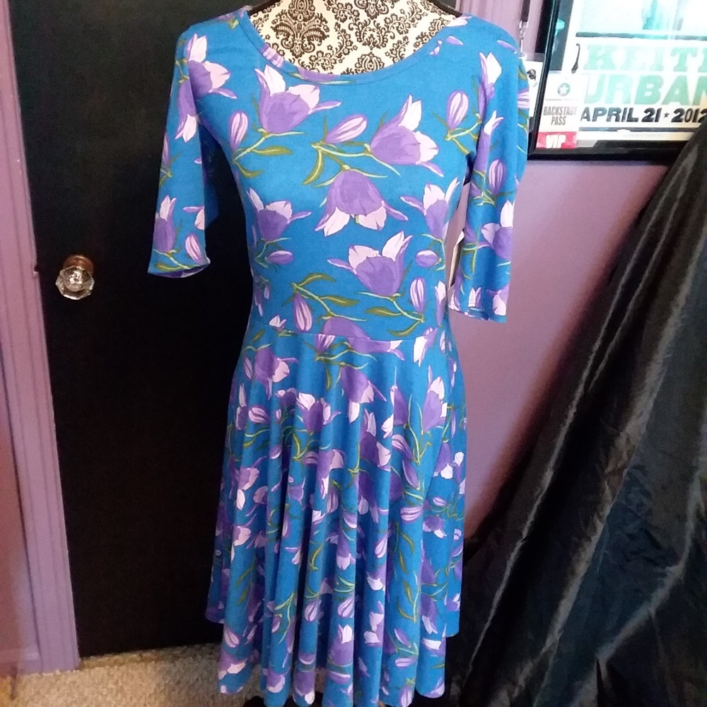 LuLaRoe Blue with purple tulips Nicole Dress